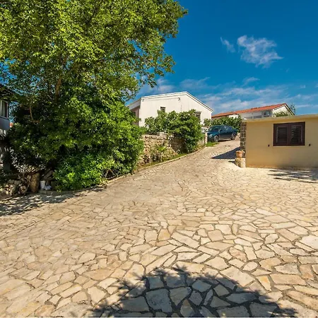 1 Bedroom Front In Krk Krk Town