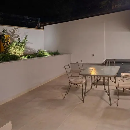 1 Bedroom Front In Krk *